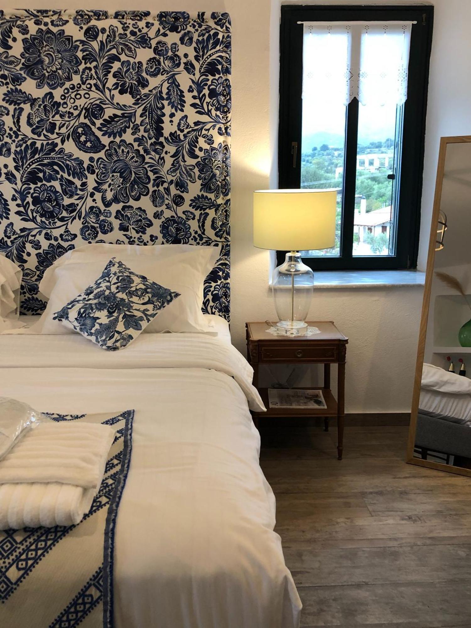 Villa Vager Mani Hotel Kalamata Eksteriør billede