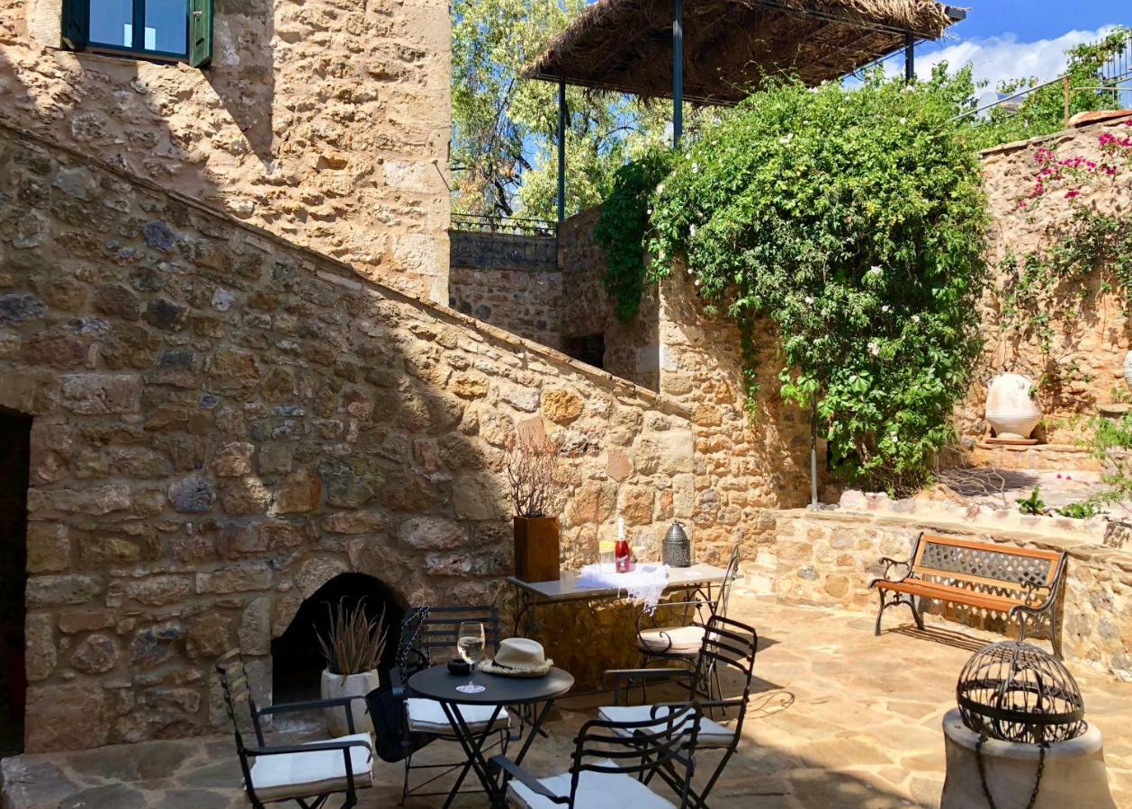 Villa Vager Mani Hotel Kalamata Eksteriør billede