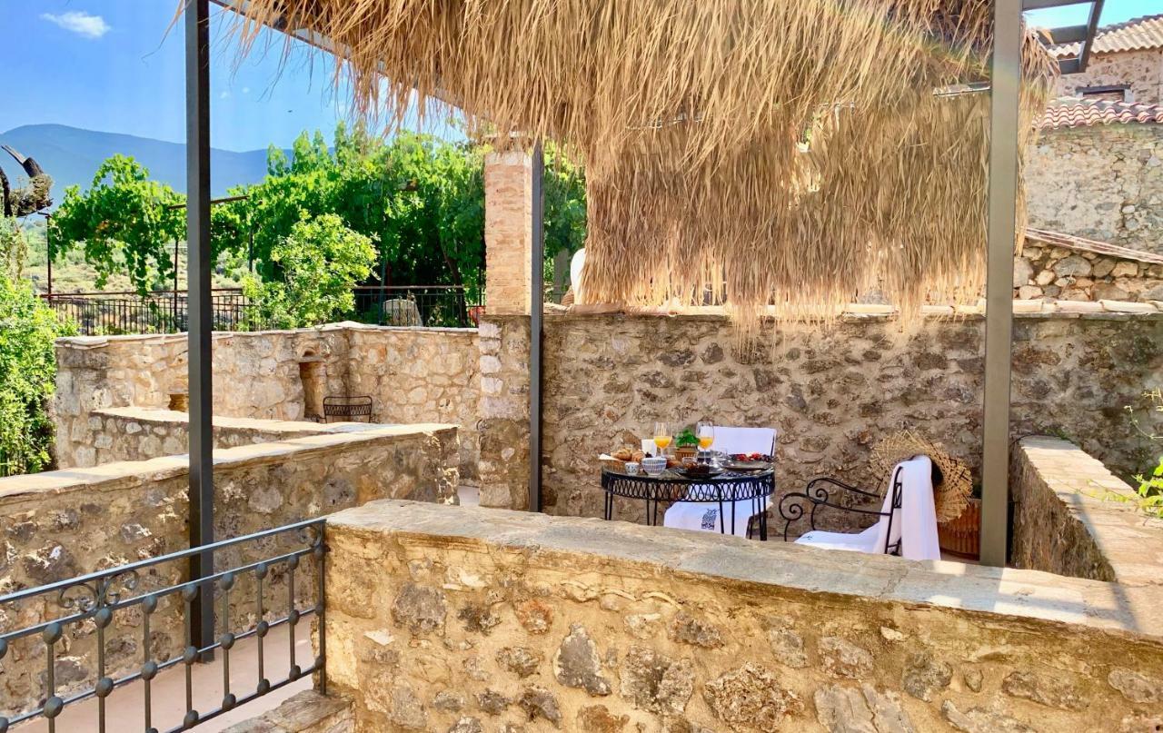 Villa Vager Mani Hotel Kalamata Eksteriør billede